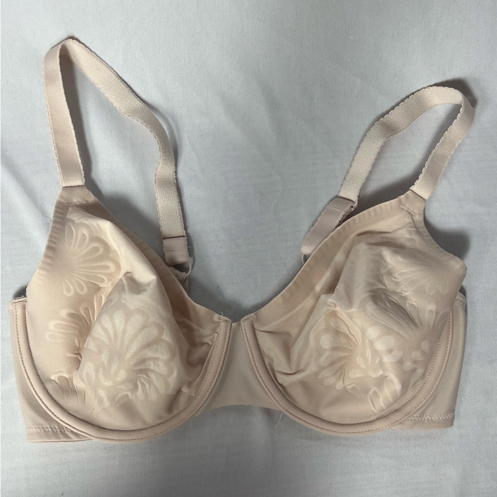 34D bra